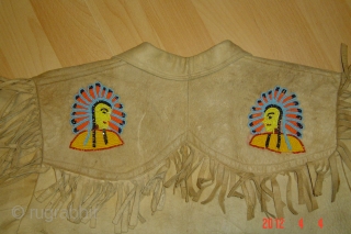 Native indian beaded jaket
pazyryk antique
Amsterdam                            