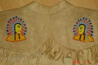 Native indian beaded jaket
pazyryk antique
Amsterdam                            
