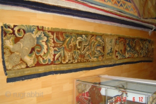 18th century tapestry/fragment
310cmx47cm
pazyryk antique
                             