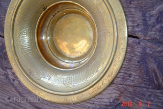 Antique islamic braas bord on antique panel
100cm pazyryk antique amsterdam                       