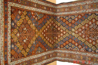 1930-40 kurdistan runner
Excellent condition
440cm x 124cm
pazyryk antique                          