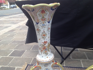 2 french vases                              