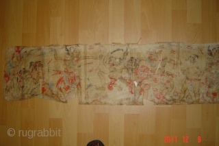 Antigue painted indonesian textile
150cmx27cm
pazyryk antigue
Amsterdam holland                           