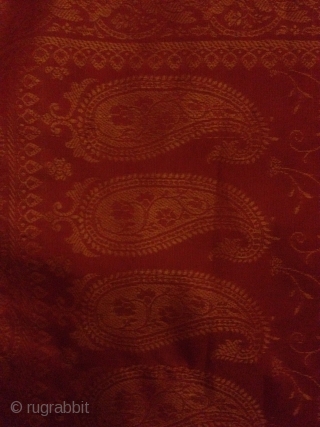 Extreemly fine silk weft ikat?
Shawl                            