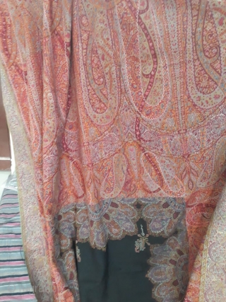 Antique kashmir shawl                              