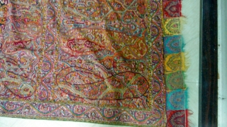 Very rare exceptional  antique Kashmir shawl of 19 century very good condition 
With no damage
                 