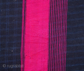 Waziri Indigo Shawl with silk sides and ends
113 x 223 cm / 3'8'' x 7'3''
                  