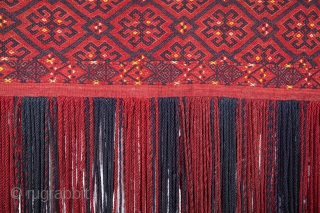 Turkmen Tekke Cicim Torba as complete as they get .
142 x 119 cm / 4'7'' x 3'10''                