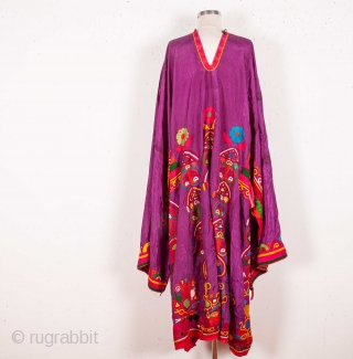 60s/70s  Pashtun Dress from Dera Ismail Khan , Pakistan
AVAILABLE                       