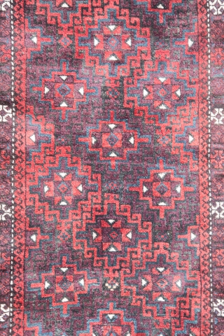 Baluch Balisth 122 x 63 cm / 4'0'' x 2'0''                       