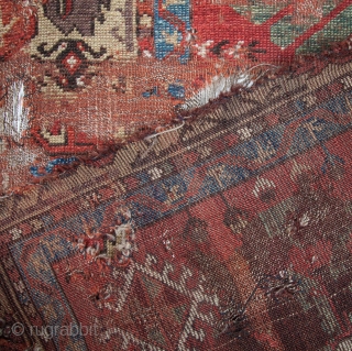 Western Anatolian Rug Fragment  82 x 84 cm / 32'' x 33''                    