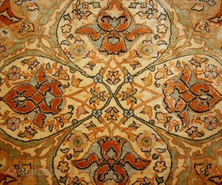 old Turkish Hereke silk on silk rug, with Usak design in mint condition, fine Quality 10x10knots per cm2, size: 183x133cm             