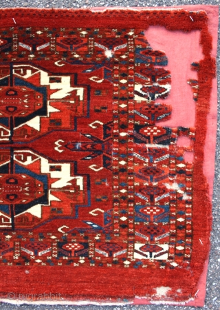 early Tekke torba with spacious and rare drawing, great colors, well conserved, bigger as usual - size: 59x134cm, www.serkansari.com              