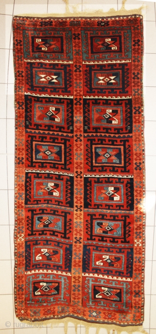 Superb East anatolian Kurdish rug, with rare design and fantastic Colors, from mid 19th Century in very good  condition, high pile, soft wool, fine weave,  size: 270x100cm    