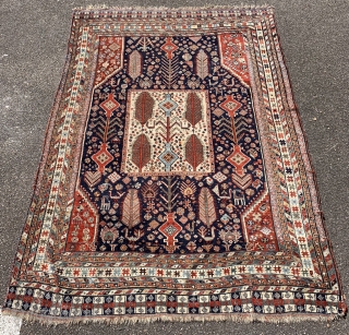 Persian gashgai tribes rug , with  great colors and drawing , size 220x160cm                   