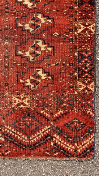 Turkmen tekke chuval 

  #karlsruhe #suedliche_waldstrasse #antiquerugs #antiquekilim #islamicart #interiordesign #decoratifart #decoration #luxury #macallan #breguet #boucheron #riva #ferragamo #lovely #rich #caucusus #halimagazine #turkish #persian #uniqueart #handcrafted #tribal #suzani #uniqueart #rare #tappetiantichi  ...