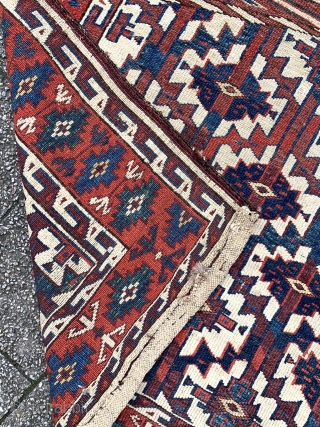 Turkmen Yomud group asmalyk, 72x118cm - Sartirana Textile Show in Turin - from 21st to the 25th October 2020 - together with apart Antiques Fair, #karlsruhe #suedliche_waldstrasse #antiquerugs #antiquekilim #islamicart #interiordesign #decoratifart  ...