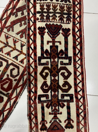 Karakalpak Baskur (the main ribbon for the yurt), in very good condition, 35 * 1500 cm.                 