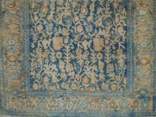 Stylish antique Malayer rug 202x127cm. An unusual royal blue background with all-over design and a paisley and flowerhead border with a change of colour at one end. It has soft shiny wool  ...