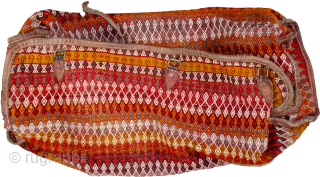 Old Qashqai Mafrash Rakhtekhab 170x140cm in very good condition with all the straps and handles intact


    Side Panels: 120 × 55 cm

    Ends: 72 × 48  ...