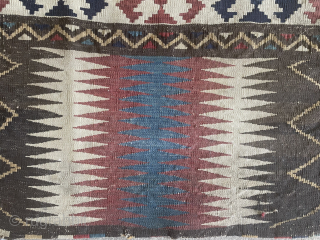 Complete Shahsavan (likely) double bag. Good condition, 19 th century.
Write to shivny@yahoo.com                     