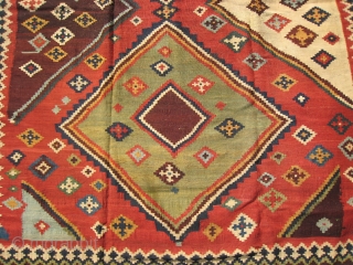 Quashquai Kilim with at least two Medallions                          