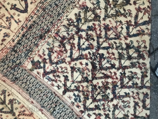 Details from an old two panel Verneh with lovely details.
Write to shivny@yahoo.com                     