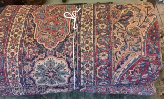 huge antique seldom fine handknoted used YAZD Oriental carpet.
21,5 fts x 11,54 fts  /  6,55 m x 3,55 m
450.000 knt./qm
partialled woren areas, some staines on the hole , good condition  ...