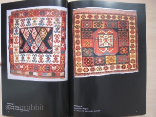 Book: Best of Bach (Shahsavan bags), 2000 Attractive exhibition catalogue on 41 antique Shahsavan saddle-bags of very high quality (19 knotted, 22 woven bags) with many unusual patterns. Softcover, 48 pages, format:  ...