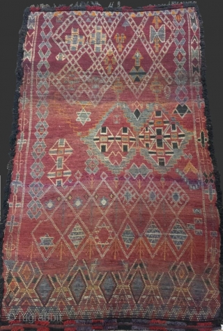 Rare jewish rug of Morocco dated in the back 1 4 1966 in perfect condition..Wool..280 x 180 cm

Souiyat
Moroccan berber rugs             