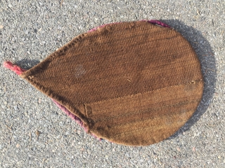 Rare Mid 19th century central Asian Kirghiz felted bag , wool embroidery chain Stich; backside flat woven Kilim camelhair collectible item size circa 27cm diameter        