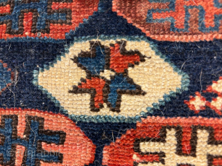 Kuba rug.
Size 100 x 150 cm.
I live in Florence, Italy.
EBay.it "woso16"."Instagram "@soulweft"
For more pics or informations ask gmpdor@protonmail.com or Whatsapp +393892864446            