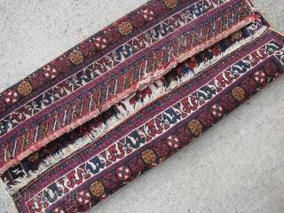 2' 2" x 2' 5" Afshar with piled closures    Free Ship/U.S.    3 day returns policy.            