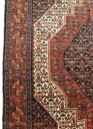 4' 7" x 6' 7" Senneh in excellent condition  
Includes Shipping      3 Day Returns Policy            