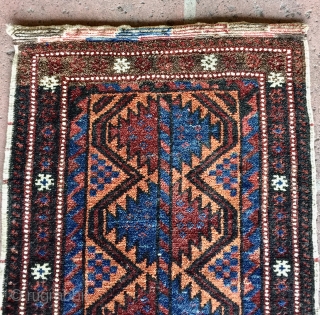 1' 4" x 2' 6" Baluch Balisht, having a rare "apricot" field                     