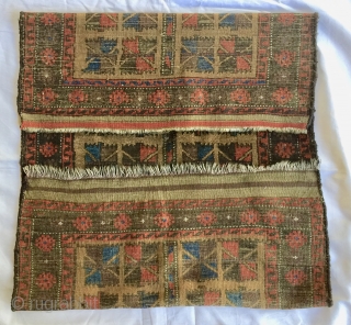 2' 8" x 5' 0" Camel Field Baluch.  Lighter photos show truest colors.                   