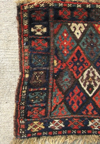 A petite 1' 8" x 1' 8" Antique Jaf Kurd in very good condition and with all natural/vegetal dyes.  Free Ship/U.S.  3 day returns policy      
