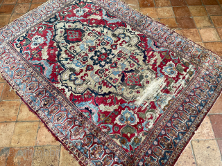 Rare silk rug, senneh rug, mid 19th century - 190 x 135 cm
Early dyes, very fine with significant damage.

£1500 ono             