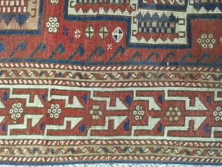 Old Bergama rug 
size 2.57 x 1.73                          