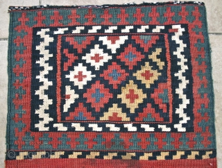 Baktiari Complete Khordjin,  19th c.
Size: face, 37 cm. x 48 cm. / complete, 72 cm x 48 cm.
Lovely small Khordjin with excellent saturated dyes,
and good weave, handle, and graphics, White cotton  ...