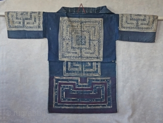 Antiuqe Chinese Ethnic minority summer festival top
hand batiked, hand embroidered, indigo dyed worn for festivals...
short in back long in front...             