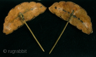 TC265  This pair of Kingfisher hair ornaments are from my personal collection. The kingfisher bird feathers are in very good condition and the ornaments are 4 inches across at their widest  ...