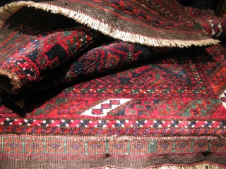 Baluch Balisht w kilim ends intact late 19th C
special colours, green noteworthy.
Perfect condition: supple and adorable.
Wool is exceptional, lustrous.              