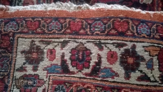 huge and rare antique Qashqai rug, Late 19th century, handknoted in perfect condition.
325 by 270 cm
not restored!                