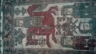 antique and unique fine Baluch, very rare design and beautyfull colours
in a good condition.
. 19th century or even older

size: 208 *109 cm           