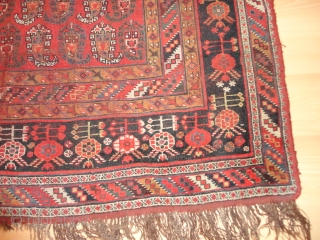    Antique  Khamseh   South- Persien  19 th. century  180 X 450  cm.
   Superb  Natural colours , some wear  and   ...