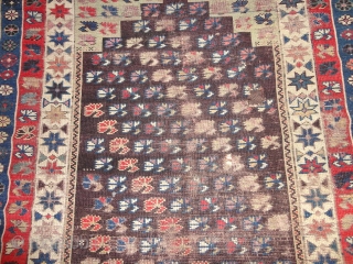  Superb  and  rare  antique   Bergama prayer  rug , mid 19 th. century,

 103 X 135  cm. , Komplet , beautiful  colors , kilims  ...