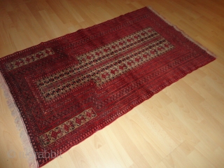   Very  fine  old  Belutch  Prayer  rug  88 X 147  cm.
  camel  grund , filigran  pattern , high  quality wool  ...