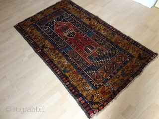 
Antique  Anatolien  Yahjaly  prayer rug  93 X 157 cm.

beautiful natural colours , very  dekorative pattern , good and full pile ,

one of the nicest of it provenans  ...