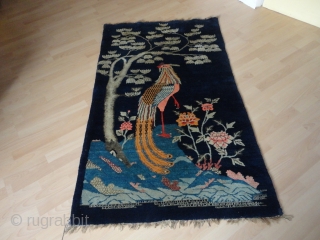   Antique  Bao Tao  Pictural  PhoeResonablenix  Chinese rug  98 X 166 cm.

  Superb  natural  colours  , has  been wall hung for  ...